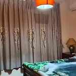 Siamese Villa *