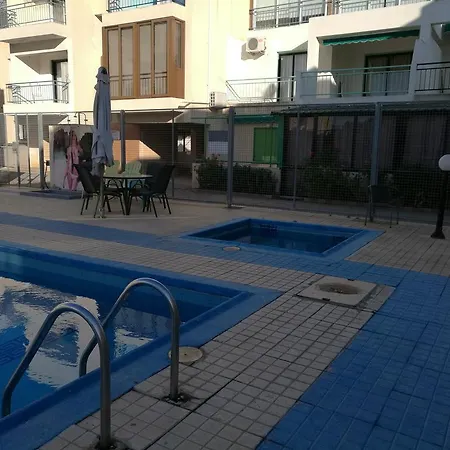 Villa Siamese Paralímni